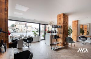 Photos du biens: Fonds de commerce Salon de coiffure Tomblaine  67 m2