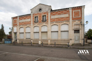 Photos du biens: Immeuble 20 pièce(s) 520 m2+ terrain à bâtir Pont Saint Vincent